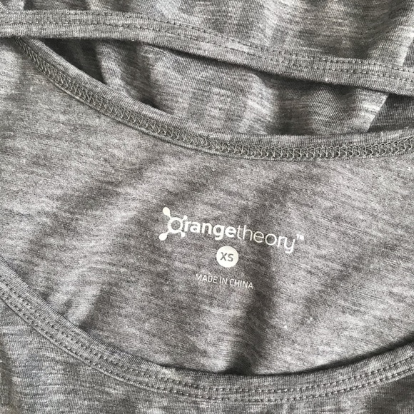 Orangetheory crop top - Picture 3 of 4